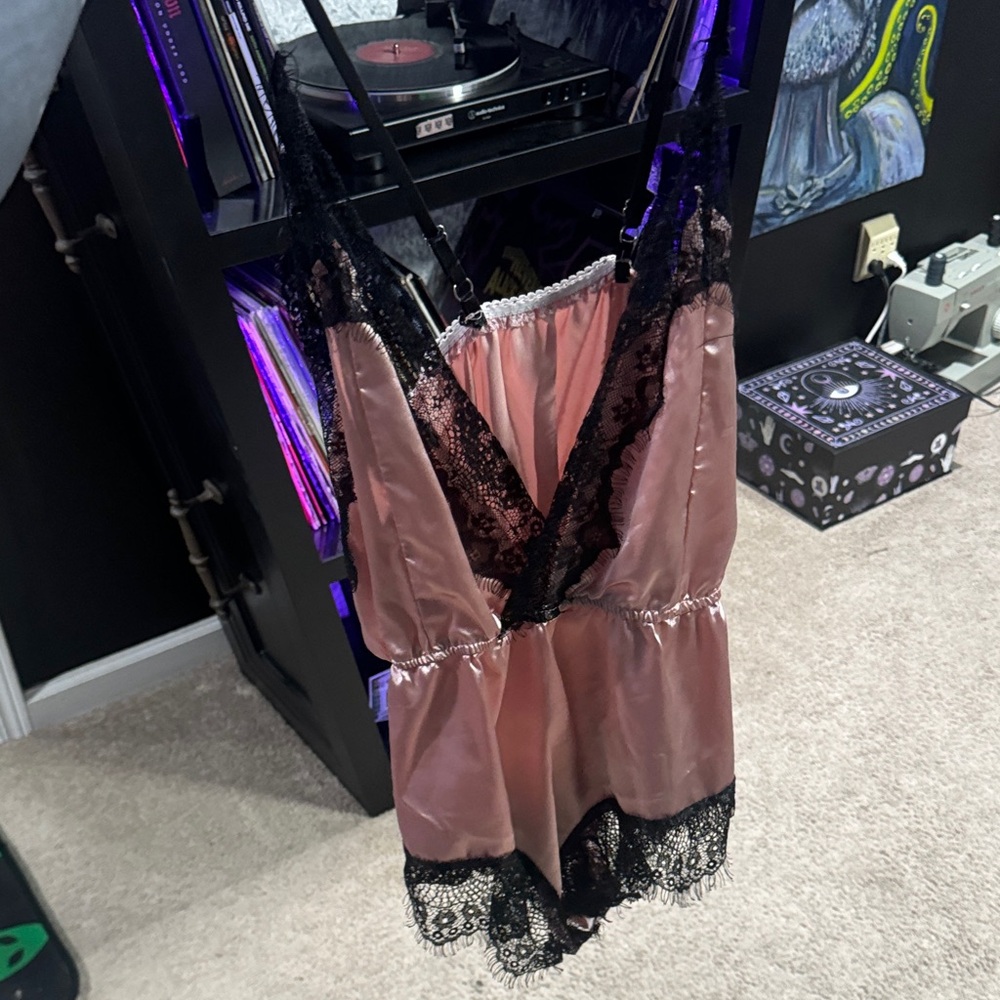 Elegant Pink Lace Trimmed Teddy